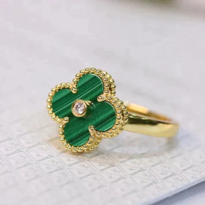 VCA CLOVER MALACHITE RING GOLD DIAMOND