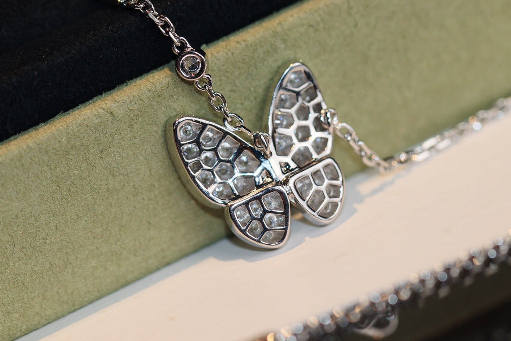 VCA BUTTERFLY DIAMOND NECKLACE