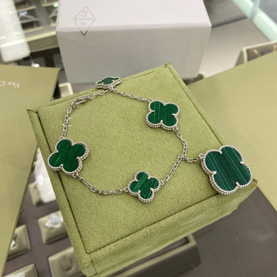 VCA CLOVER 5 MOTIFS SIVLER MALACHITE BRACELET