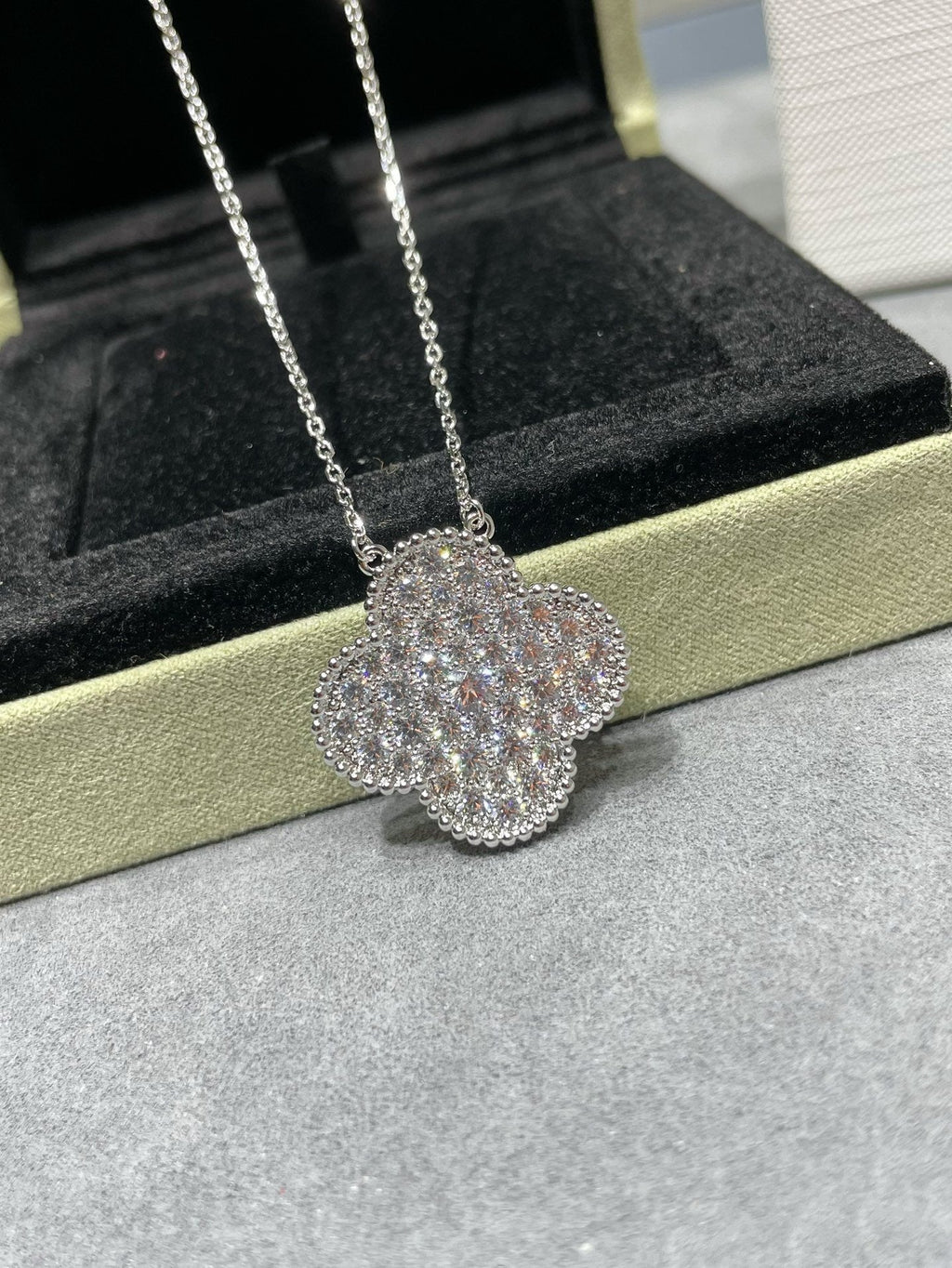 VCA CLOVER 25MM LARGE PENDANT DIAMOND PAVED SILVER NECKLACE