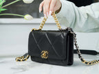 chanel-19-woc-wallet-on-chain-ap0957-black-flap-bag Crossbody