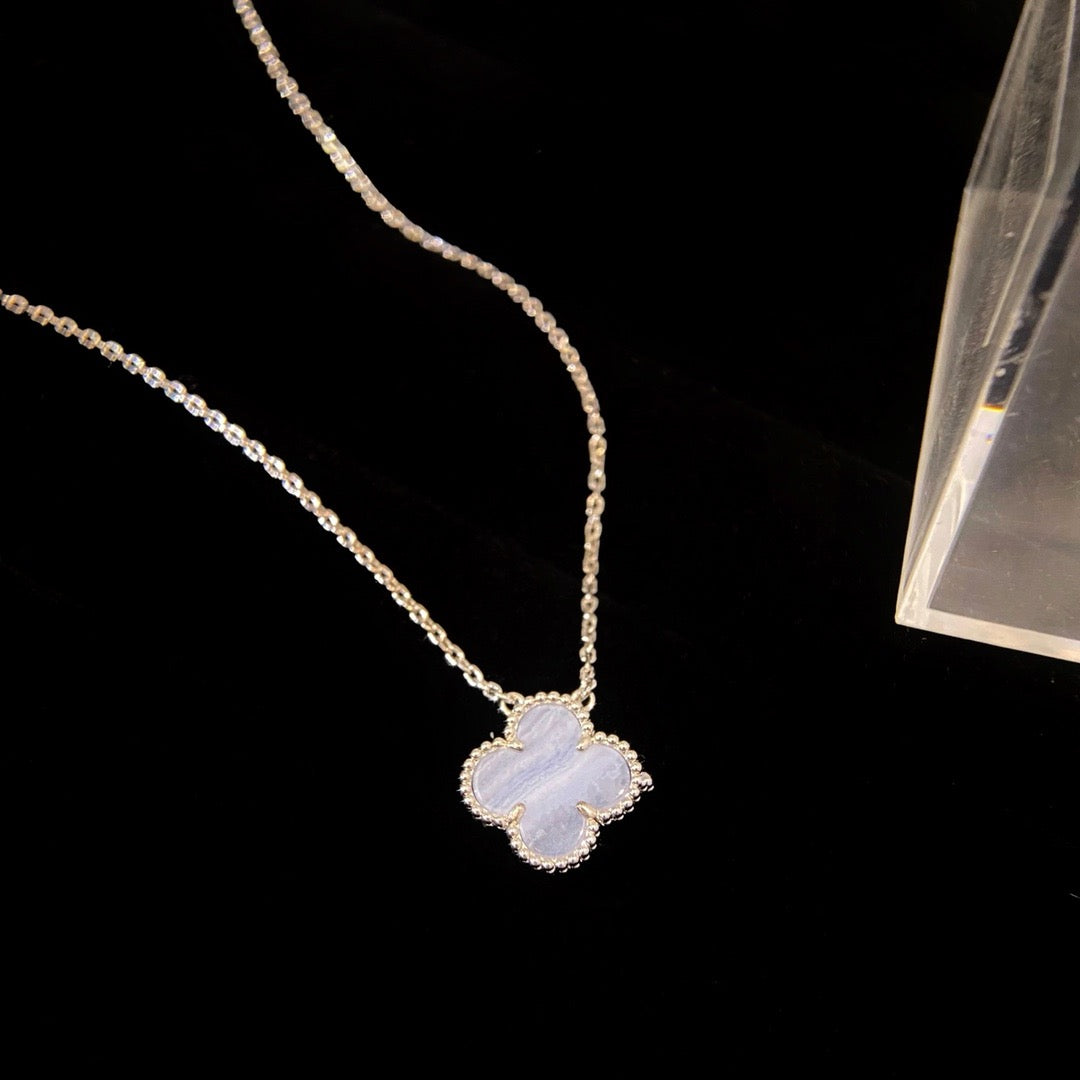VCA CLOVER 15MM BLUE CHALCEDONY NECKLACE SILVER