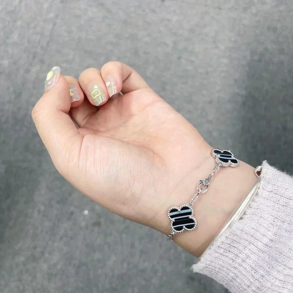 VCA CLOVER 5 MOTIF PULSAR STONE BRACELET COLLECTION