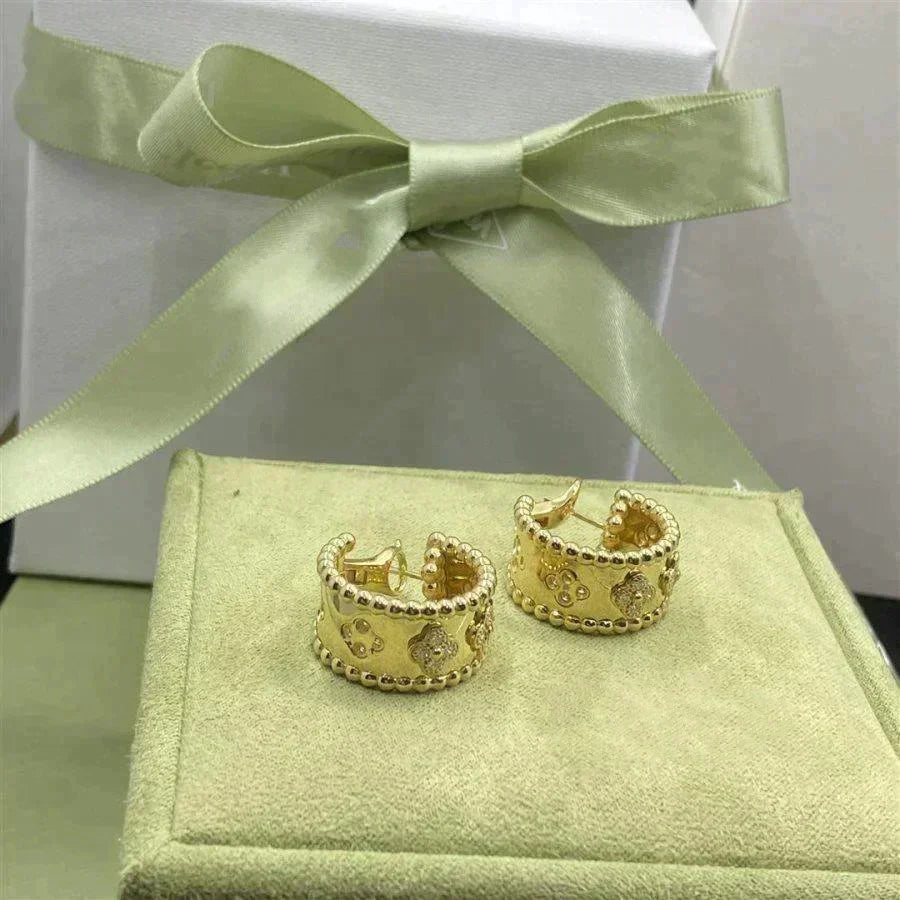 VCA PERLEE DIAMOND EARRINGS