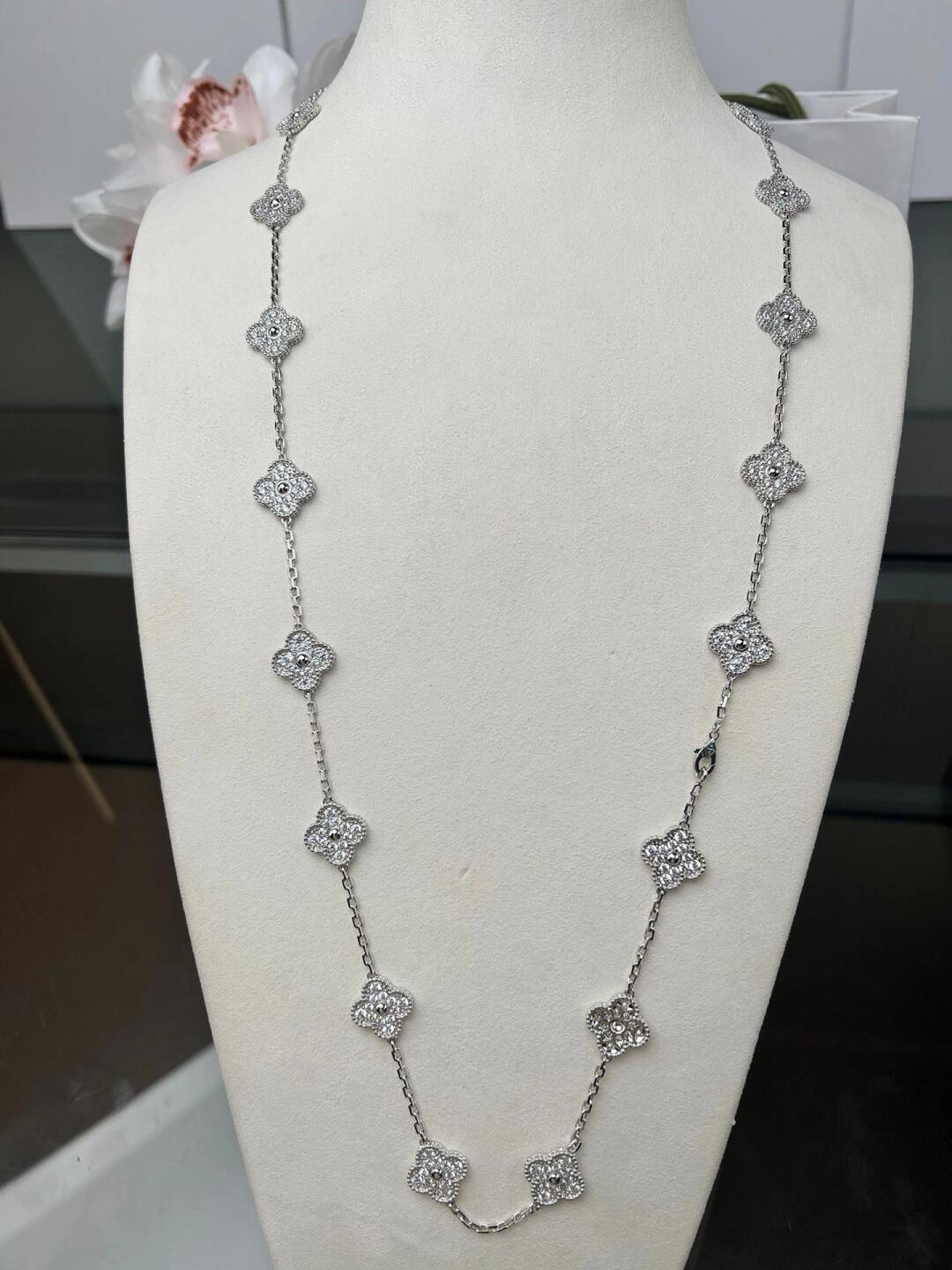 VCA CLOVER 20 MOTIFS DIAMOND SILVER